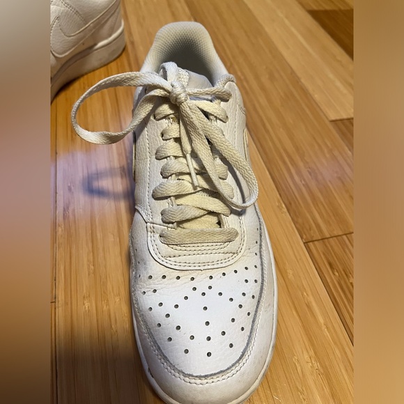 Nike Court Vision Low Next Nature | W9 - Picture 4 of 7